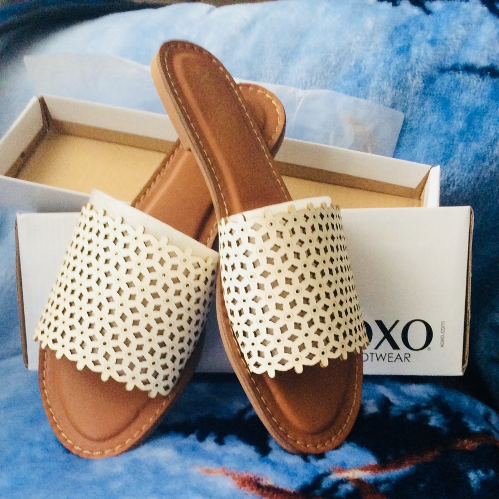 XOXO Women's Rachad Slide Sandal - Picture 1 of 8